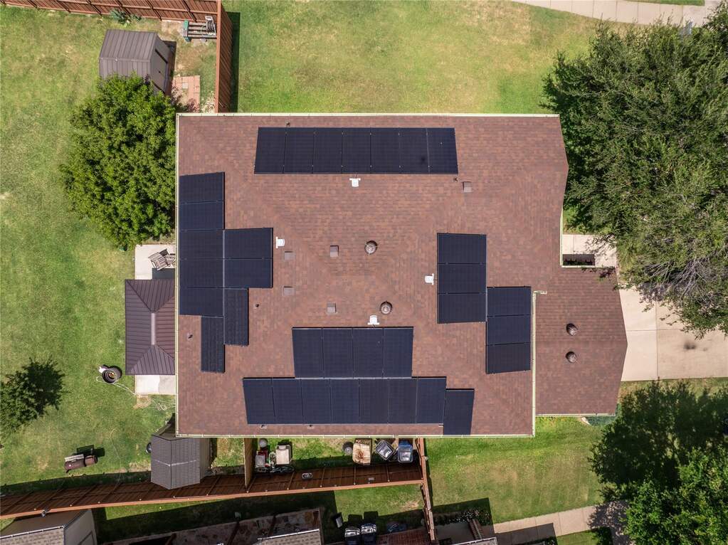 4 Bedroom Single Family Home/House's Image 30
