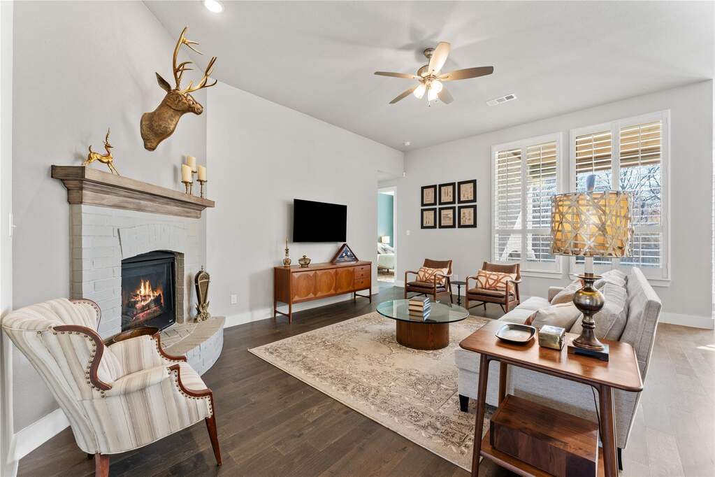 3 Bedroom Single Family Home/House's Image 7