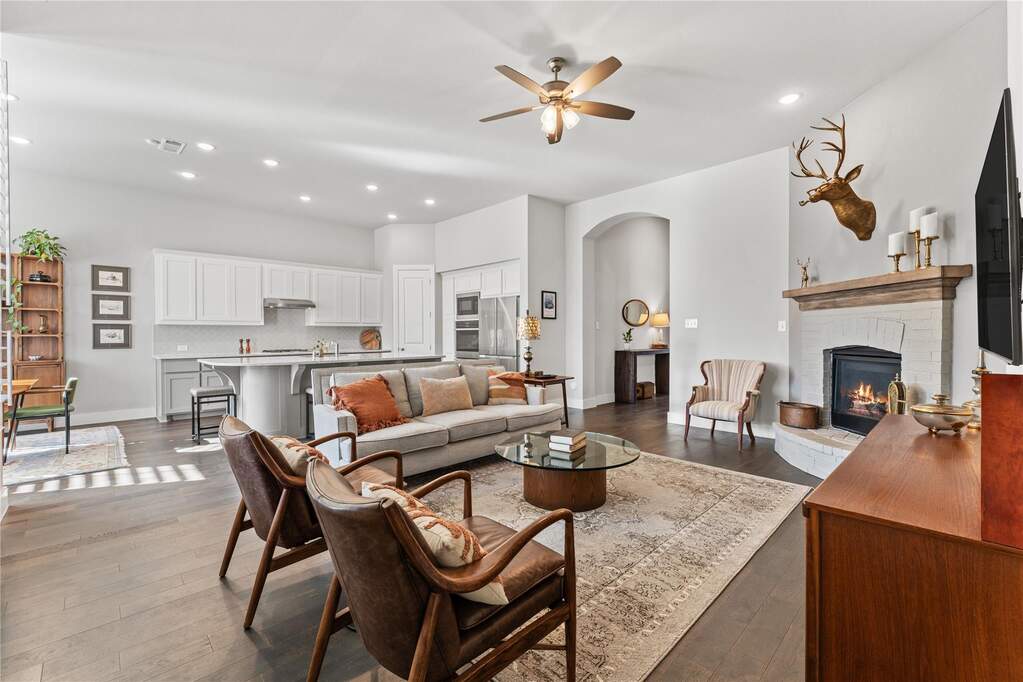 3 Bedroom Single Family Home/House's Image 10