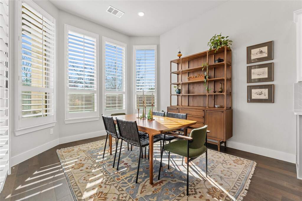 3 Bedroom Single Family Home/House's Image 15