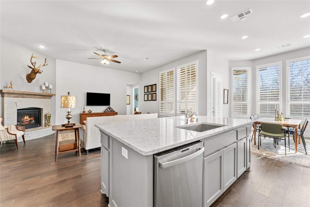 3 Bedroom Single Family Home/House's Image 21