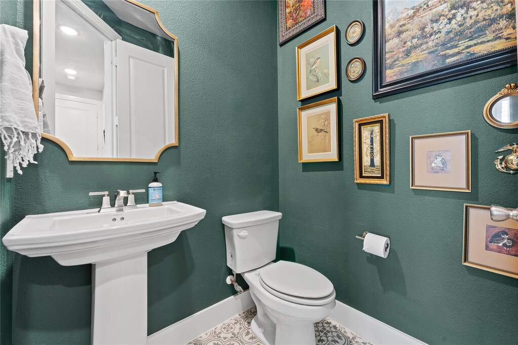 3 Bedroom Single Family Home/House's Image 25