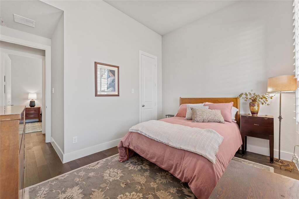 3 Bedroom Single Family Home/House's Image 3