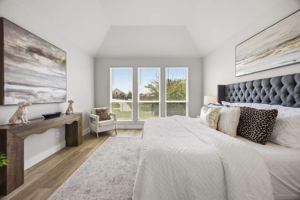 4 Bedroom Single Family Home/House's Image 15