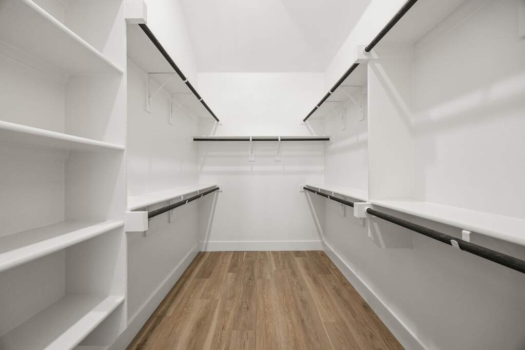 4 Bedroom Single Family Home/House's Image 20