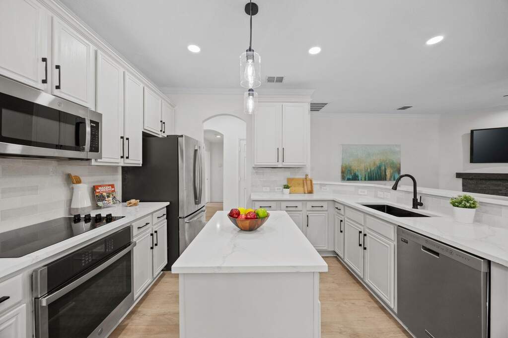 4 Bedroom Single Family Home/House's Image 11