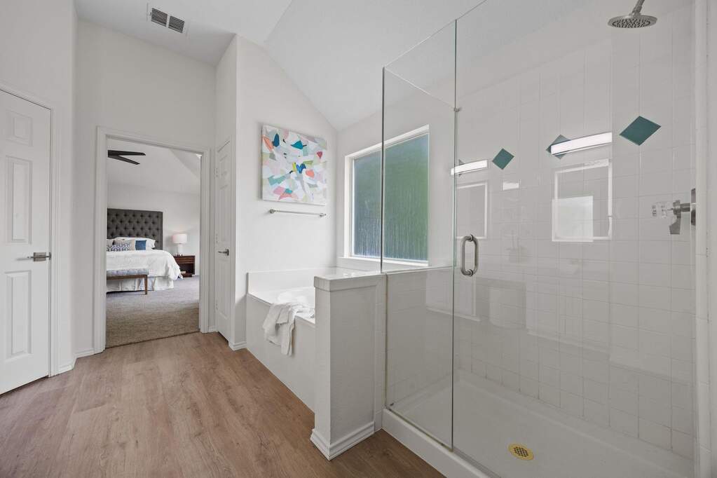 4 Bedroom Single Family Home/House's Image 19