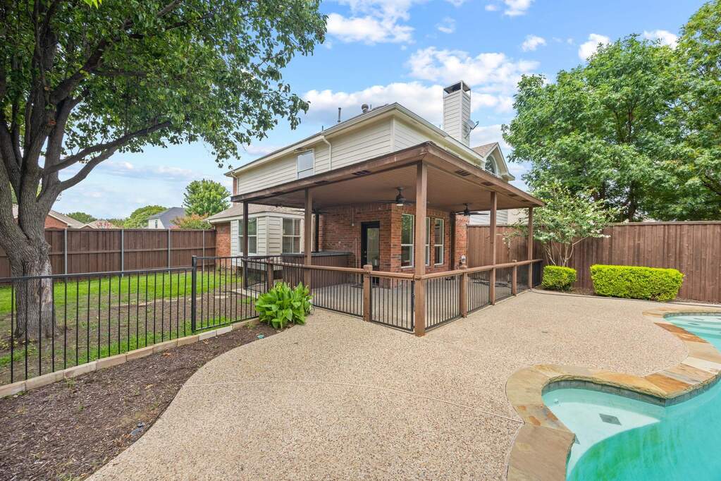4 Bedroom Single Family Home/House's Image 24