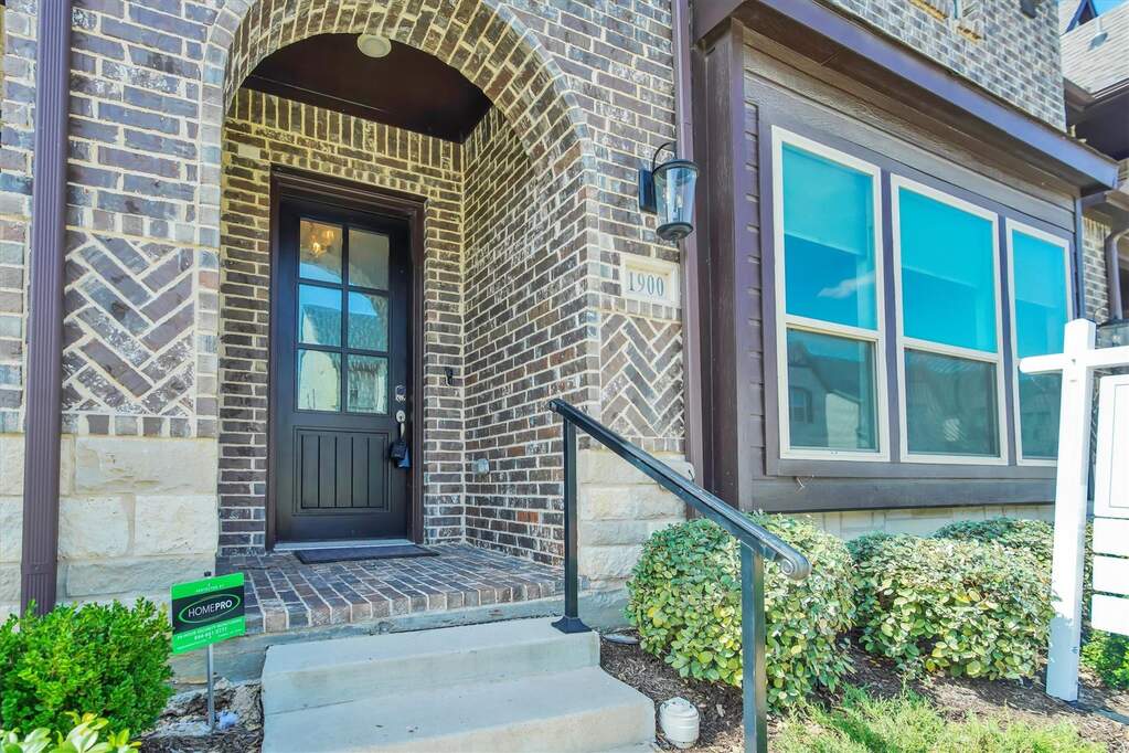 Single family home