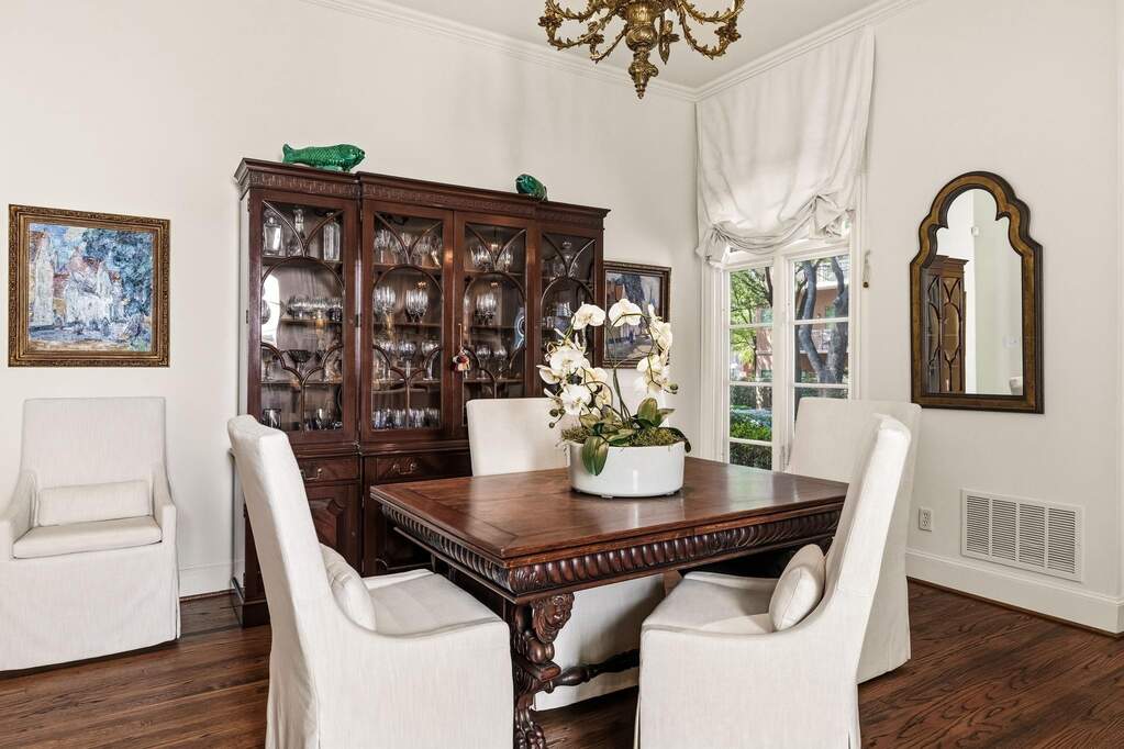 3 Bedroom Villa/Townhouse's Image 8