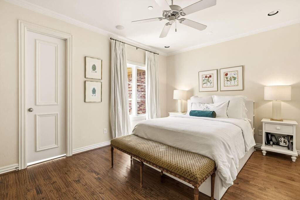 3 Bedroom Villa/Townhouse's Image 21