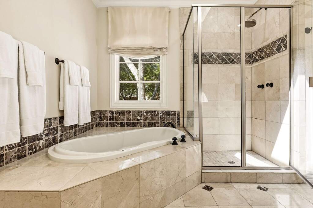 3 Bedroom Villa/Townhouse's Image 33