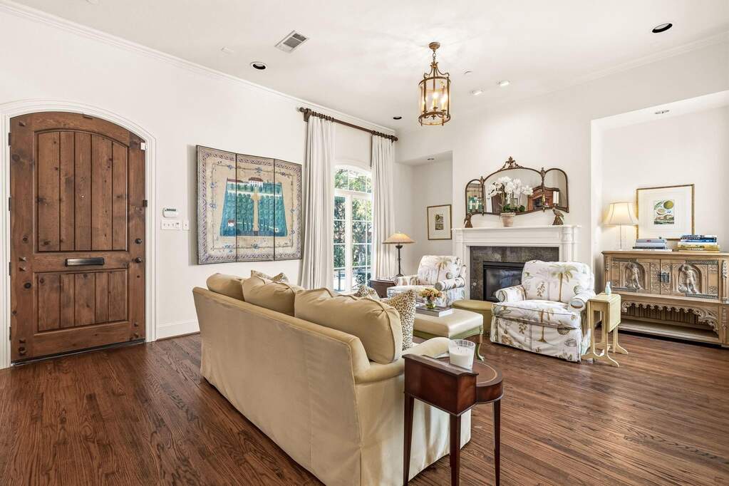 3 Bedroom Villa/Townhouse's Image 4