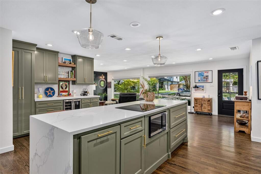 3 Bedroom Single Family Home/House's Image 15