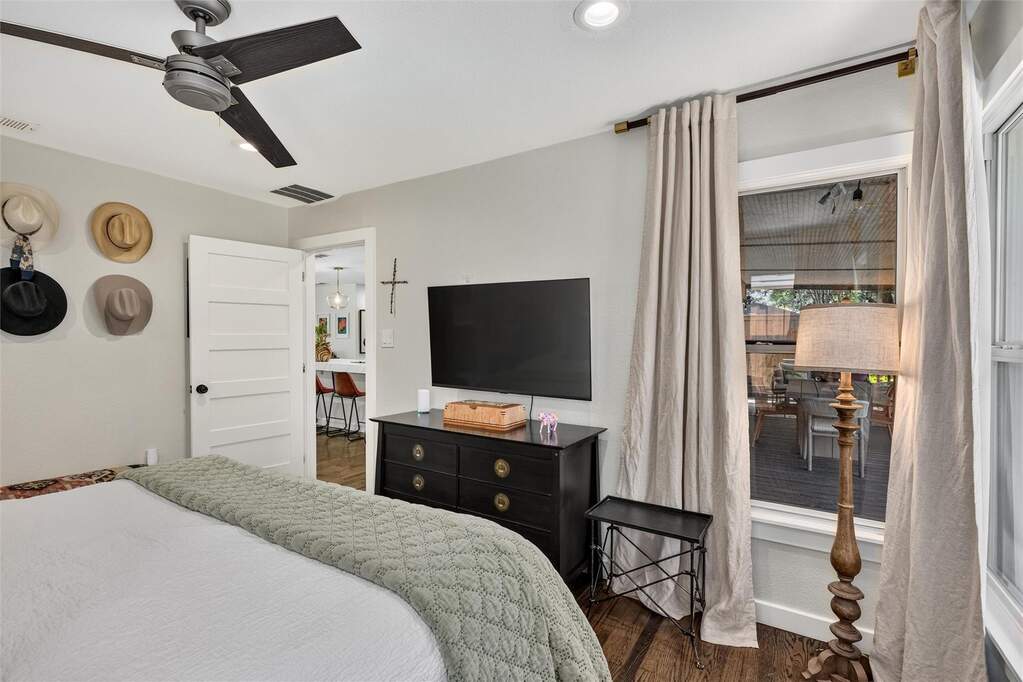 3 Bedroom Single Family Home/House's Image 19