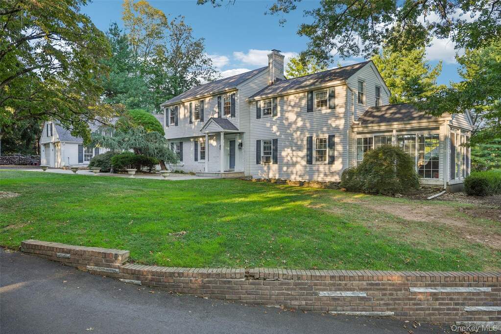 5 Bedroom Single Family Home/House's Image 36