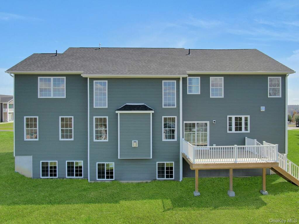 5 Bedroom Single Family Home/House's Image 27