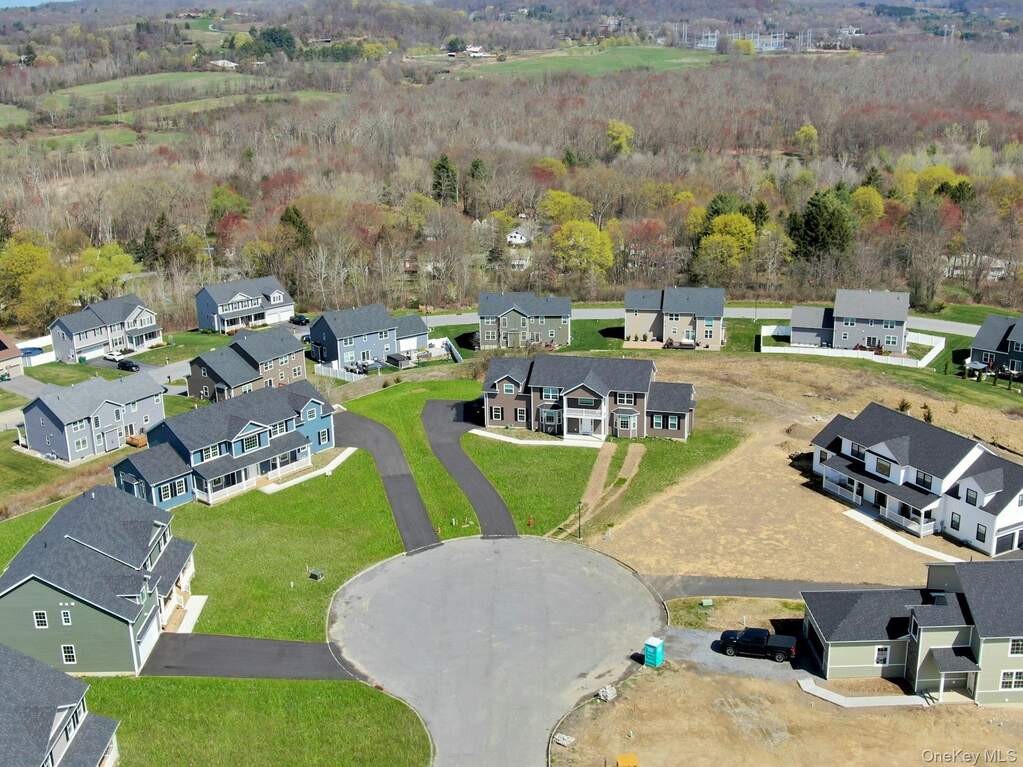 5 Bedroom Single Family Home/House's Image 28