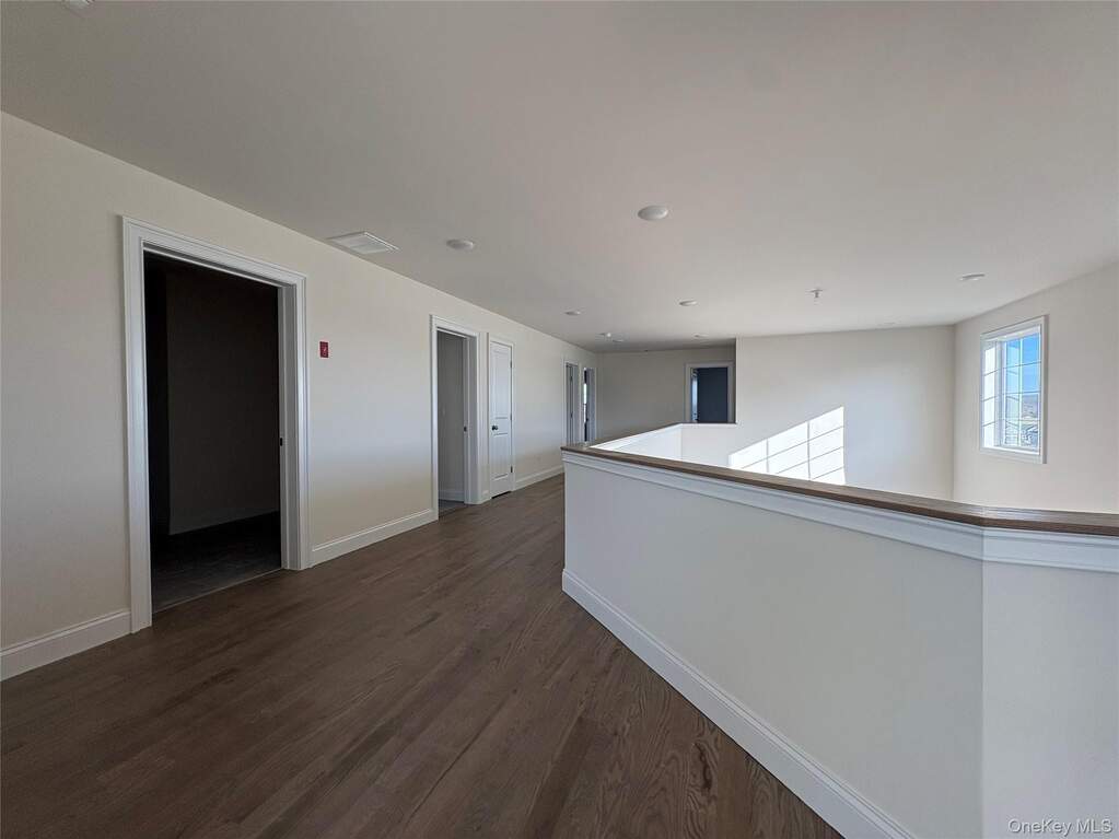 5 Bedroom Single Family Home/House's Image 6