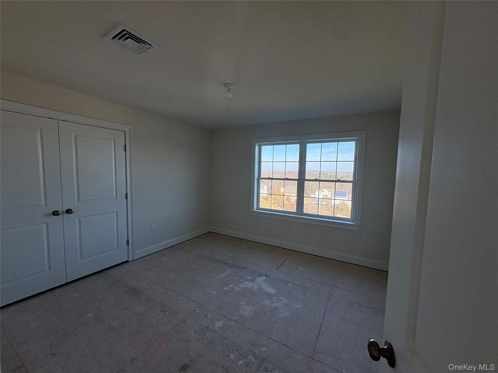 4 Bedroom Single Family Home/House's Image 6