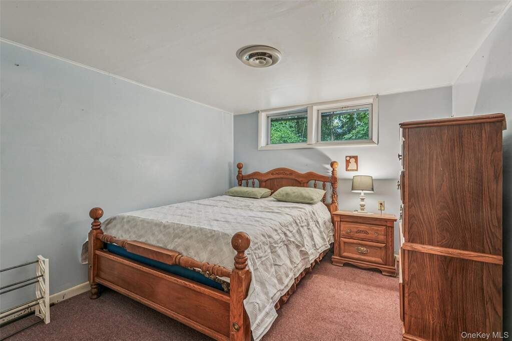 4 Bedroom Single Family Home/House's Image 13