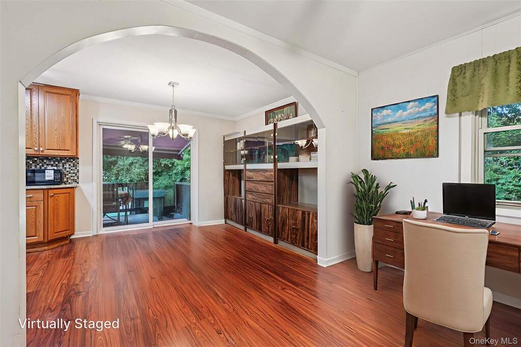 4 Bedroom Single Family Home/House's Image 6