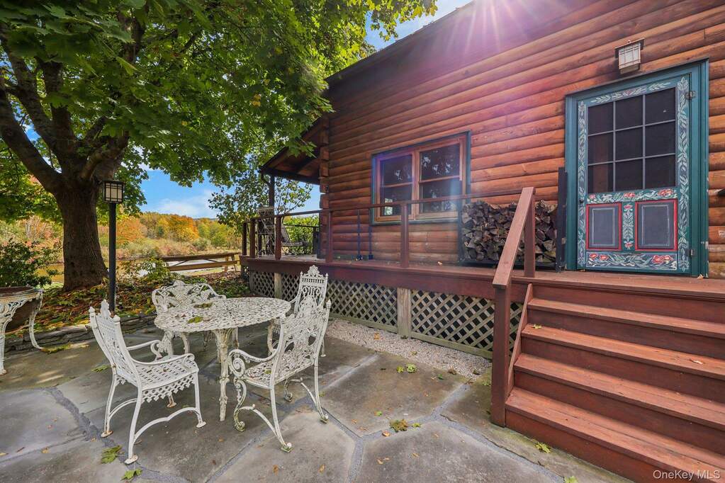 3 Bedroom Single Family Home/House's Image 35