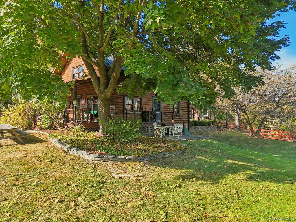 3 Bedroom Single Family Home/House's Image 41