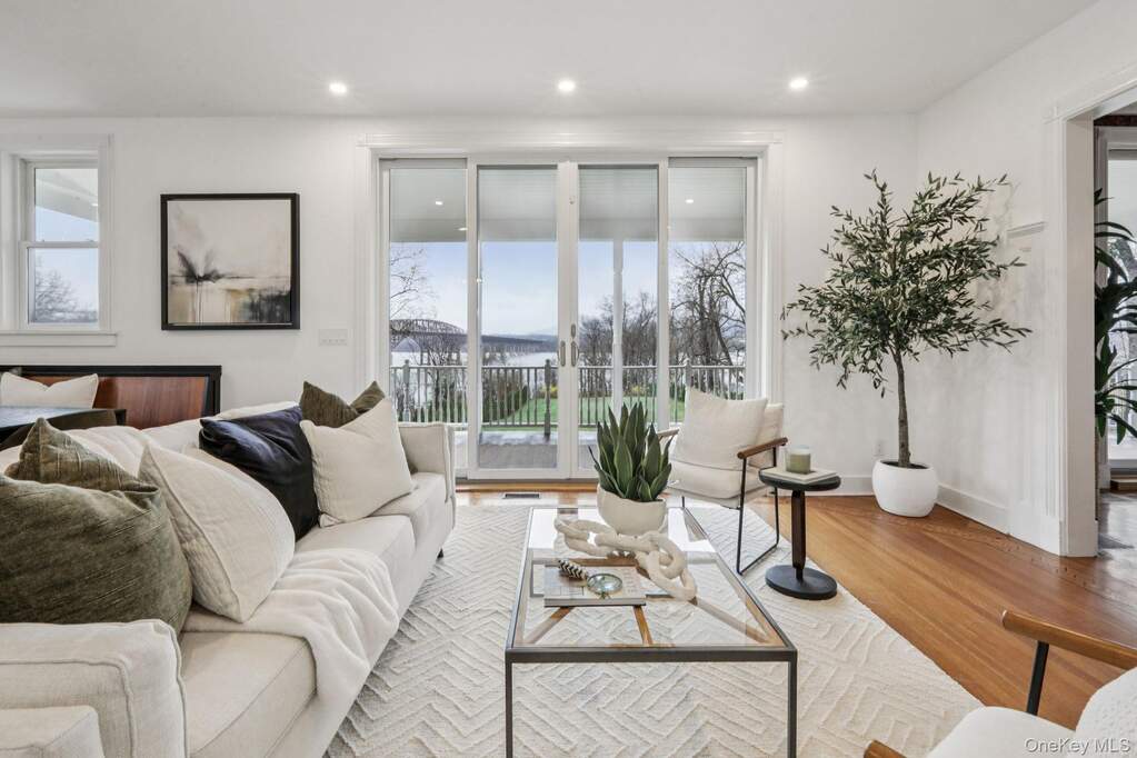 4 Bedroom Single Family Home/House's Image 11