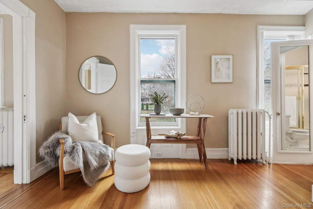 4 Bedroom Single Family Home/House's Image 20
