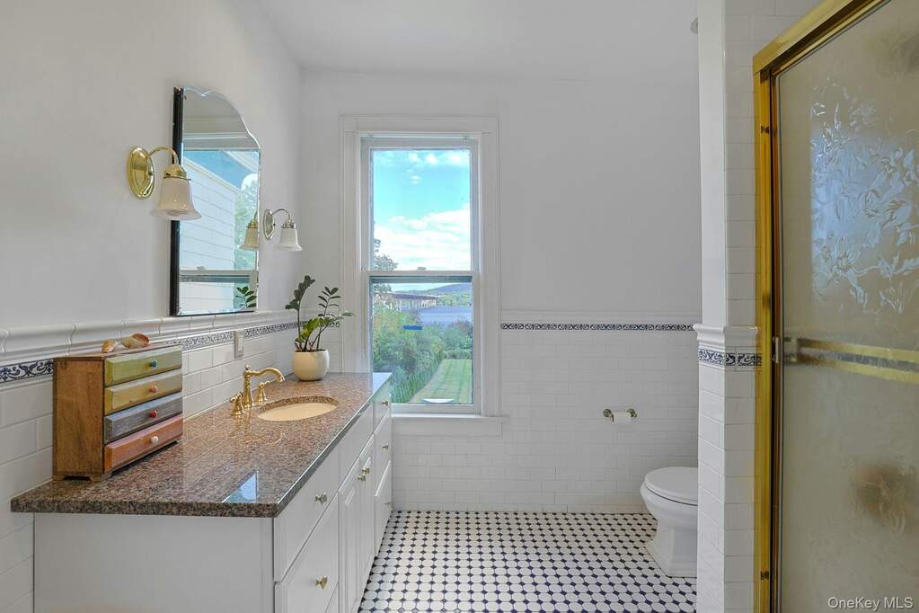 4 Bedroom Single Family Home/House's Image 26