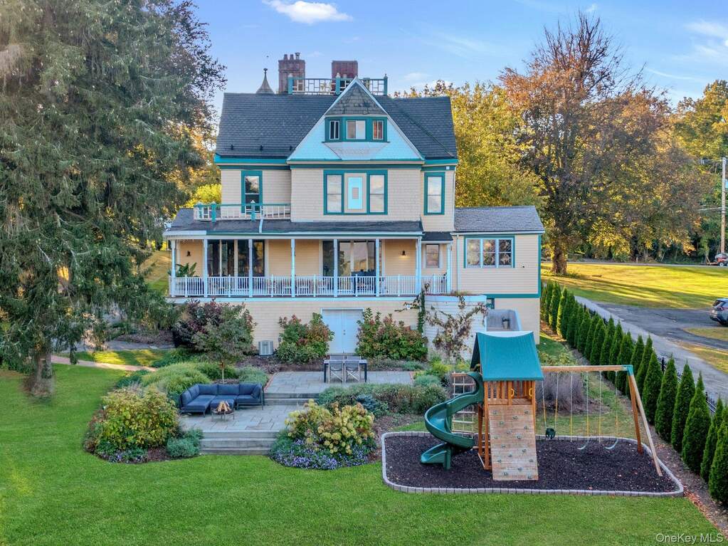 4 Bedroom Single Family Home/House's Image 42