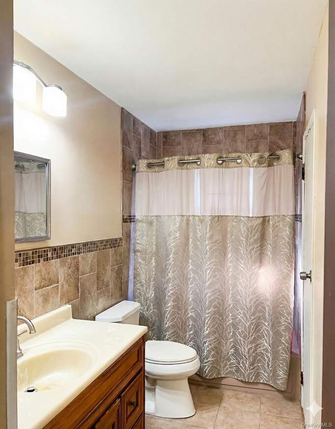 3 Bedroom Single Family Home/House's Image 12