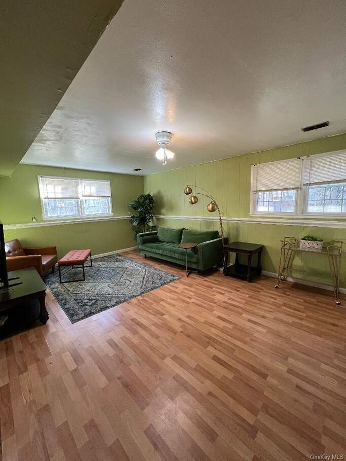 3 Bedroom Single Family Home/House's Image 5