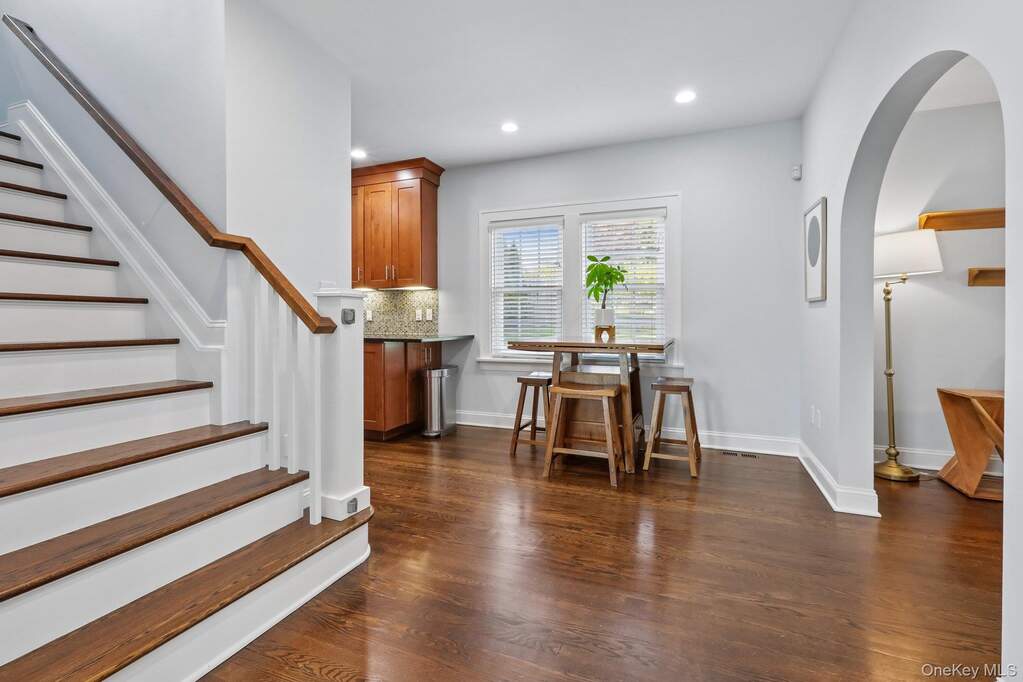 3 Bedroom Single Family Home/House's Image 10