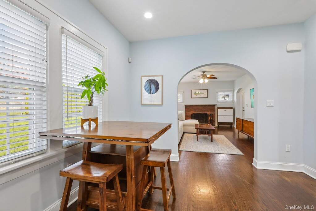 3 Bedroom Single Family Home/House's Image 11