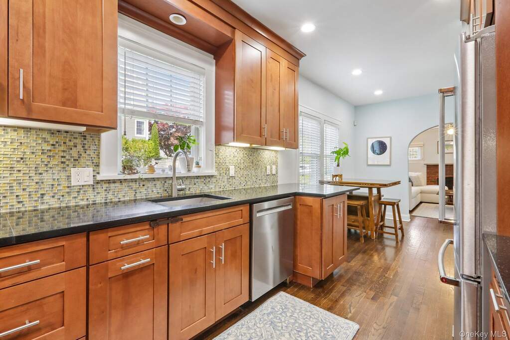 3 Bedroom Single Family Home/House's Image 18