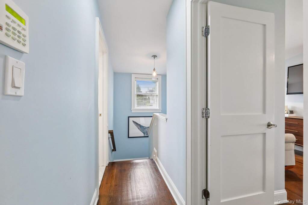 3 Bedroom Single Family Home/House's Image 24