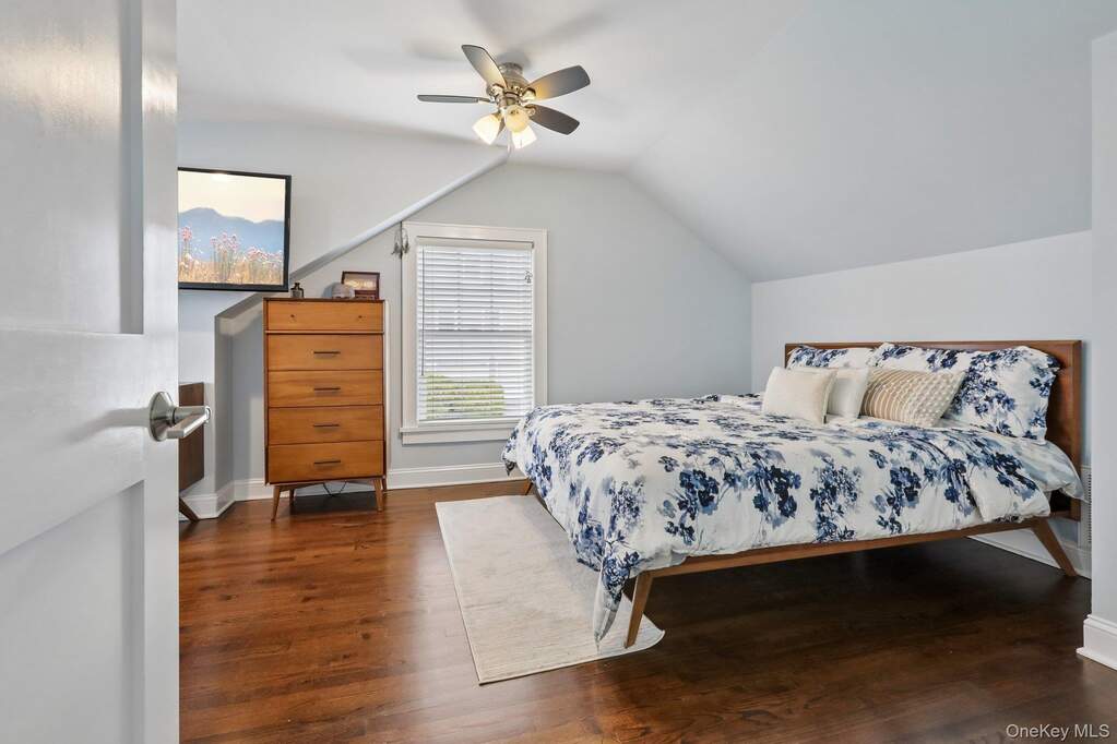 3 Bedroom Single Family Home/House's Image 25