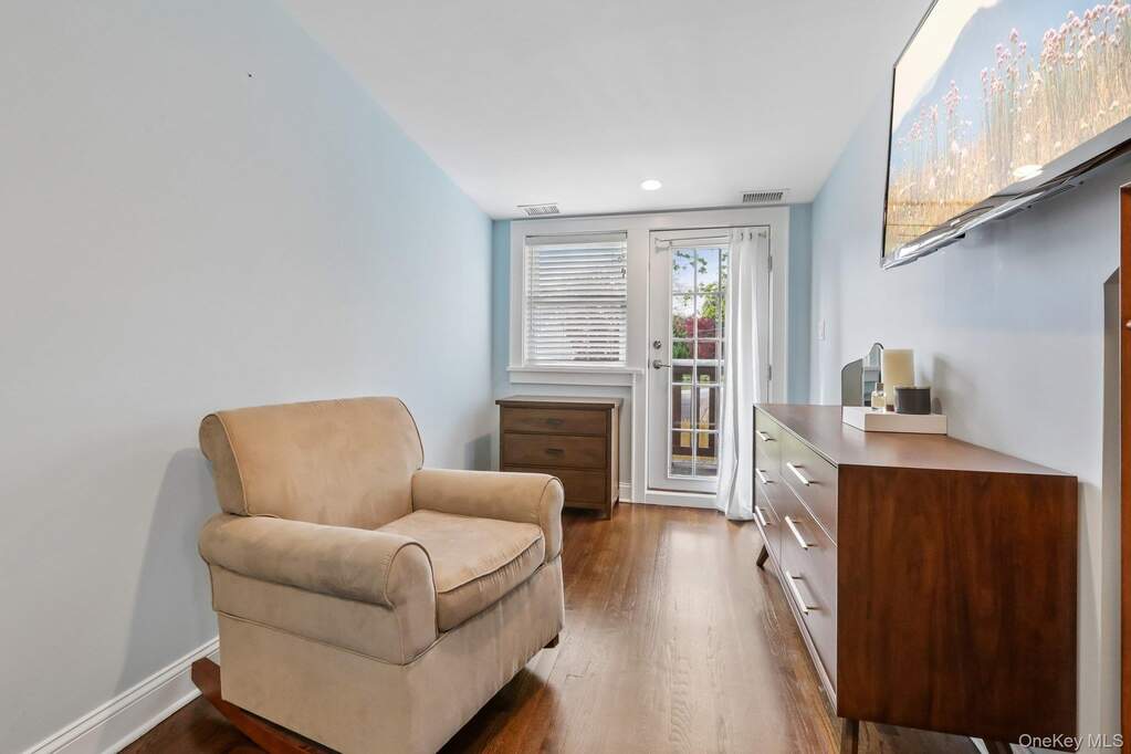 3 Bedroom Single Family Home/House's Image 28