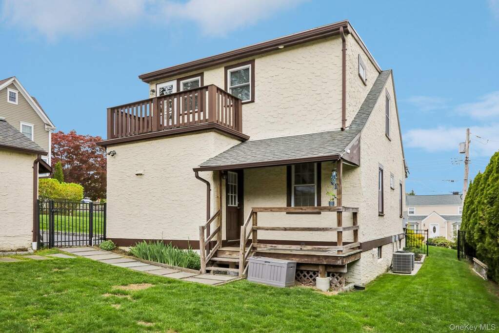 3 Bedroom Single Family Home/House's Image 37
