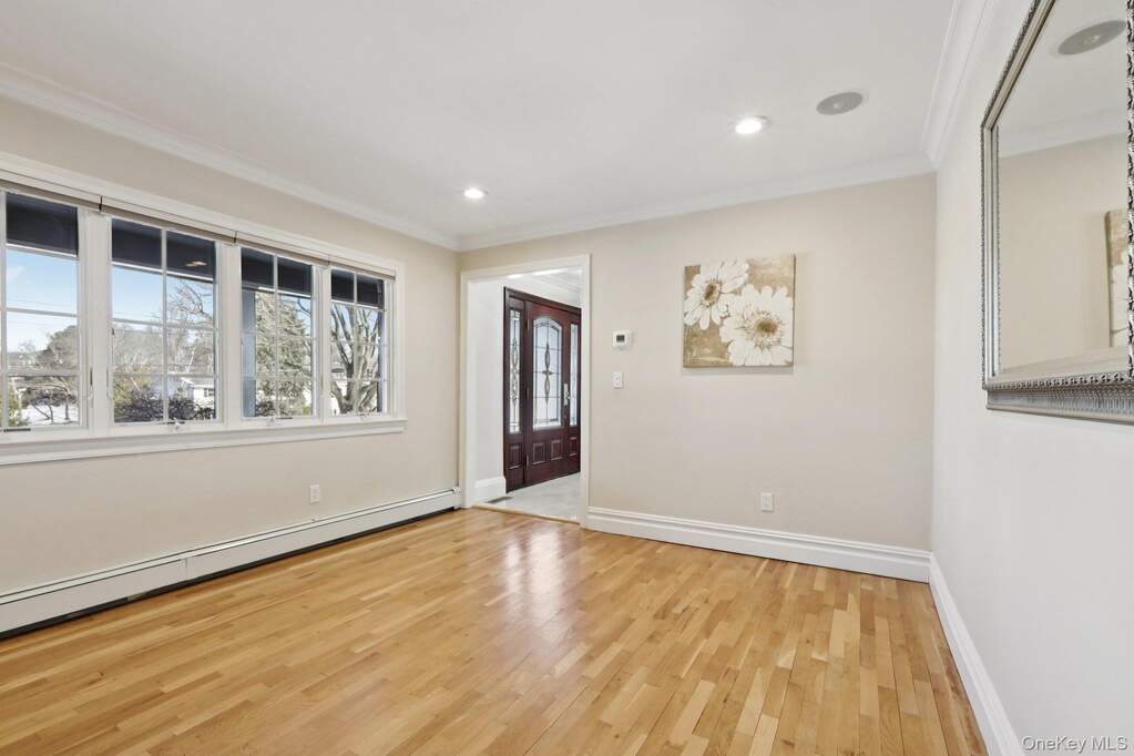4 Bedroom Single Family Home/House's Image 20