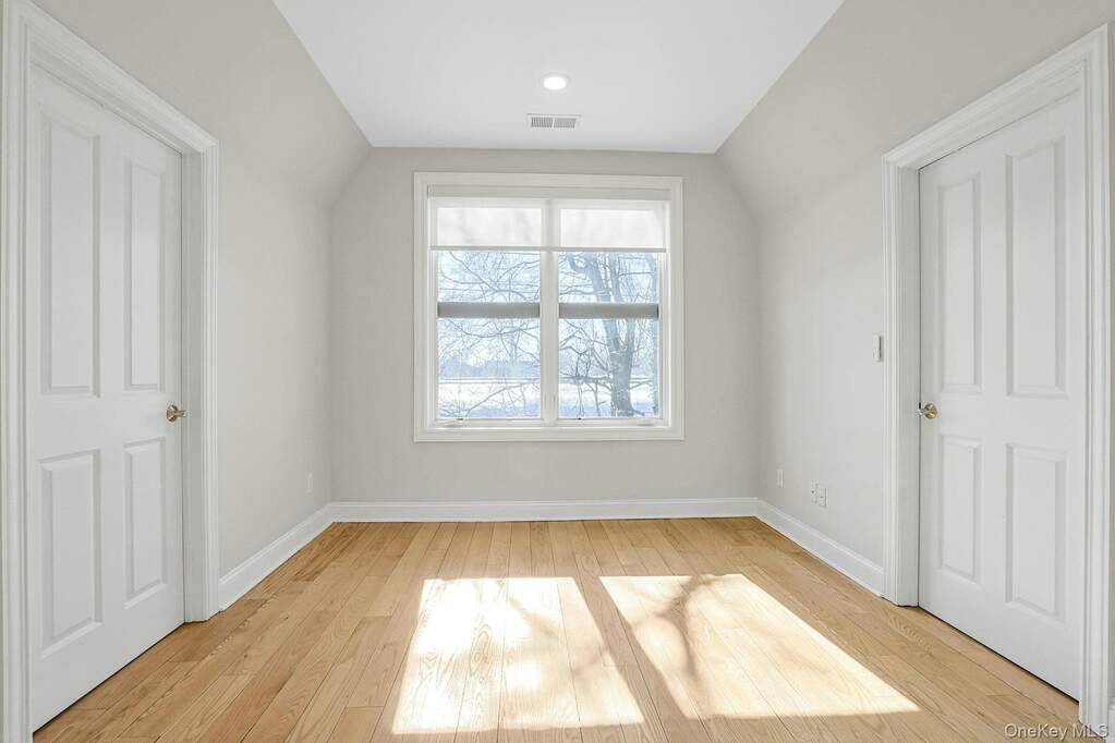 3 Bedroom Villa/Townhouse's Image 23