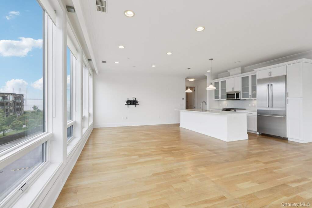 3 Bedroom Apartment/Flat's Image 10