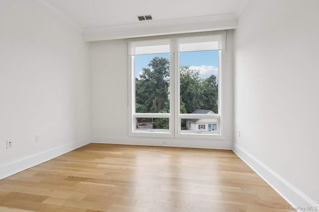 3 Bedroom Apartment/Flat's Image 12