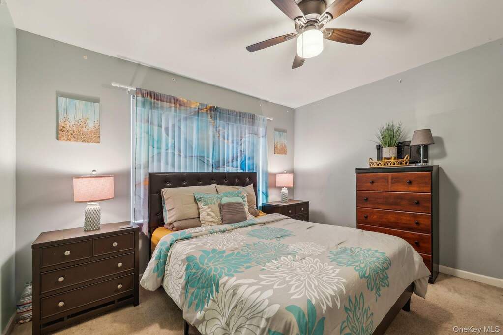 3 Bedroom Single Family Home/House's Image 11