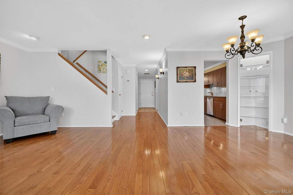 2 Bedroom Villa/Townhouse's Image 12