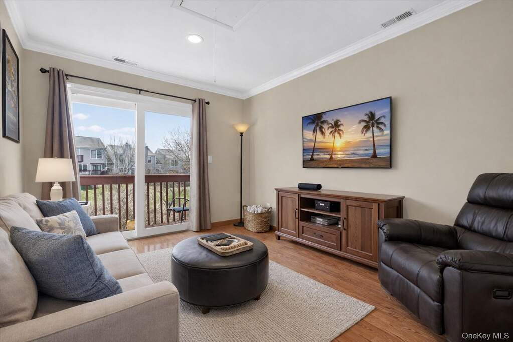 2 Bedroom Villa/Townhouse's Image 30