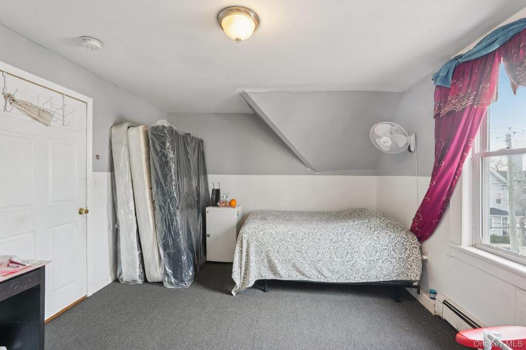 8 Bedroom Multi Unit's Image 22