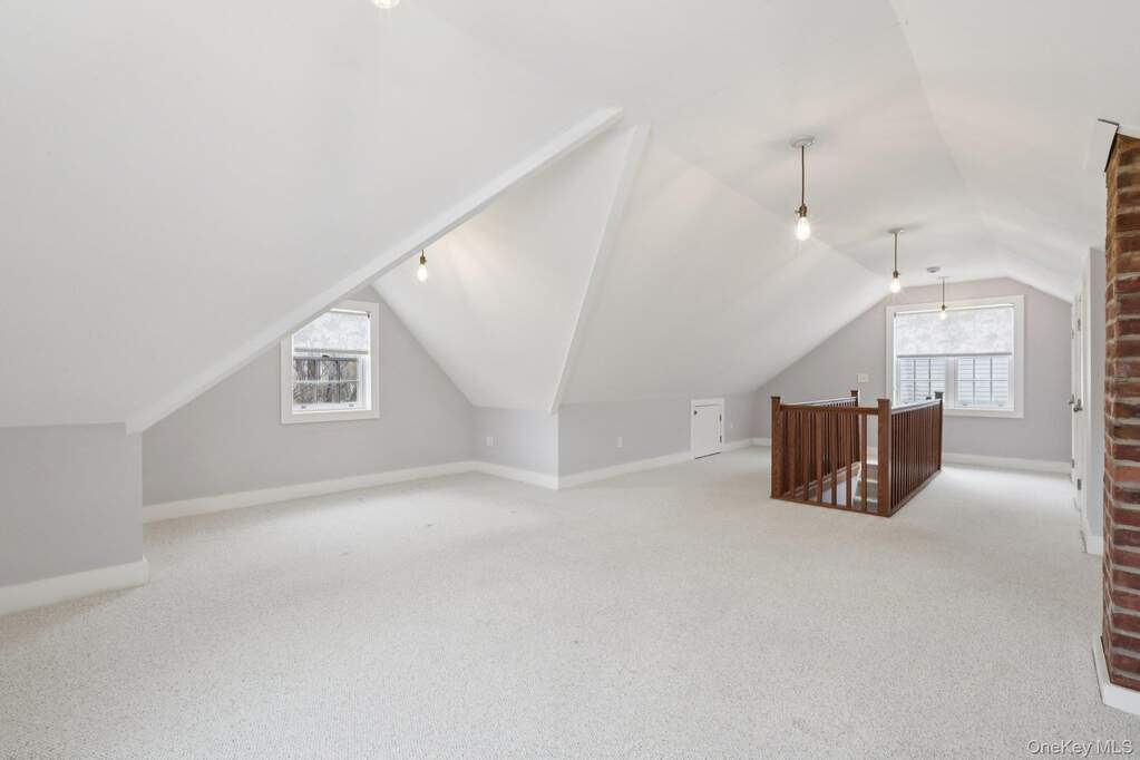 3 Bedroom Single Family Home/House's Image 14